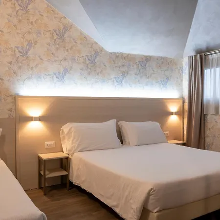 Embassy 3*