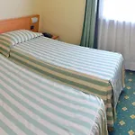 Hotel Embassy 3*