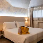 Embassy Hotel