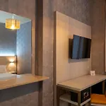Hotel Embassy 3*