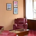 Embassy 3*