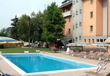 Embassy Hotel